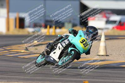 media/Dec-08-2024-CVMA (Sun) [[267e5a7075]]/Race 13-500-350 Supersport/